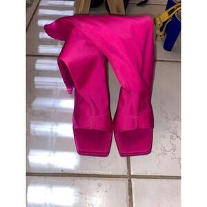 Fuchsia Women’s Heels 8.5 Fashion Nova